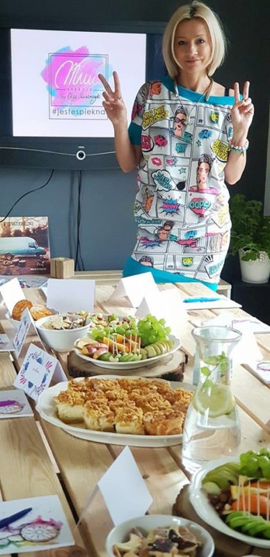 MUUkreacje moda damska, odzież szyta na wymiar z kolorowych autorskich printów