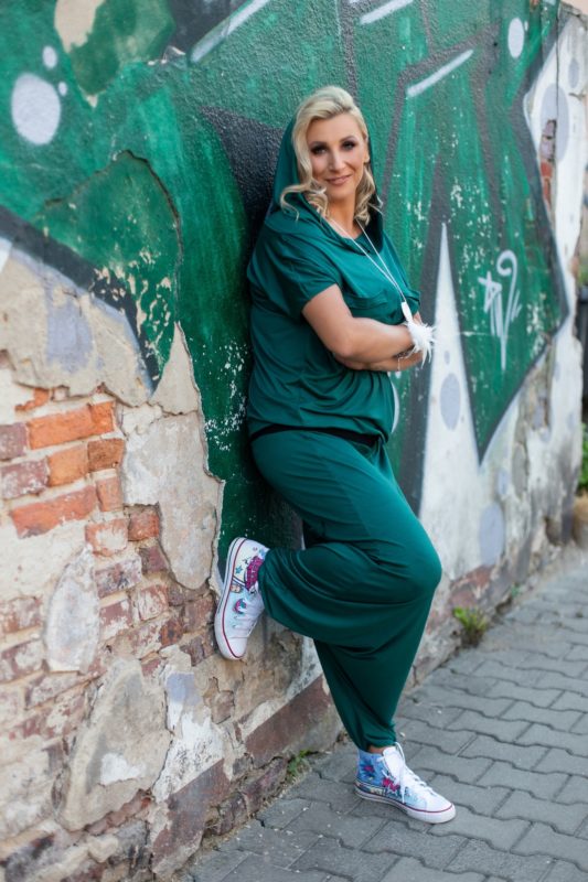 MUUkreacje moda damska, odzież szyta na wymiar z kolorowych autorskich printów