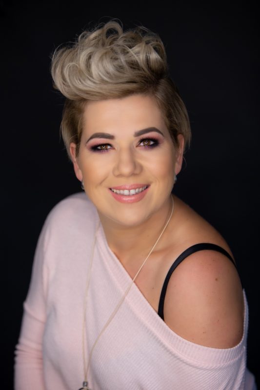 MUUkreacje moda damska, odzież szyta na wymiar z kolorowych autorskich printów