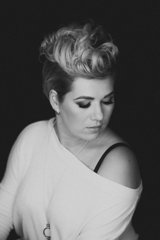 MUUkreacje moda damska, odzież szyta na wymiar z kolorowych autorskich printów