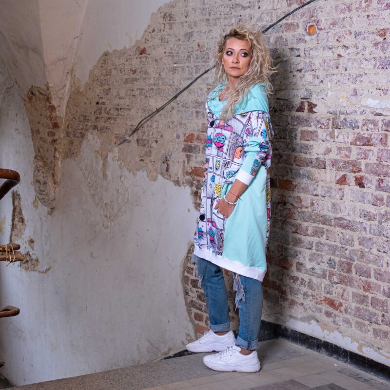 MUUkreacje moda damska, odzież szyta na wymiar z kolorowych autorskich printów