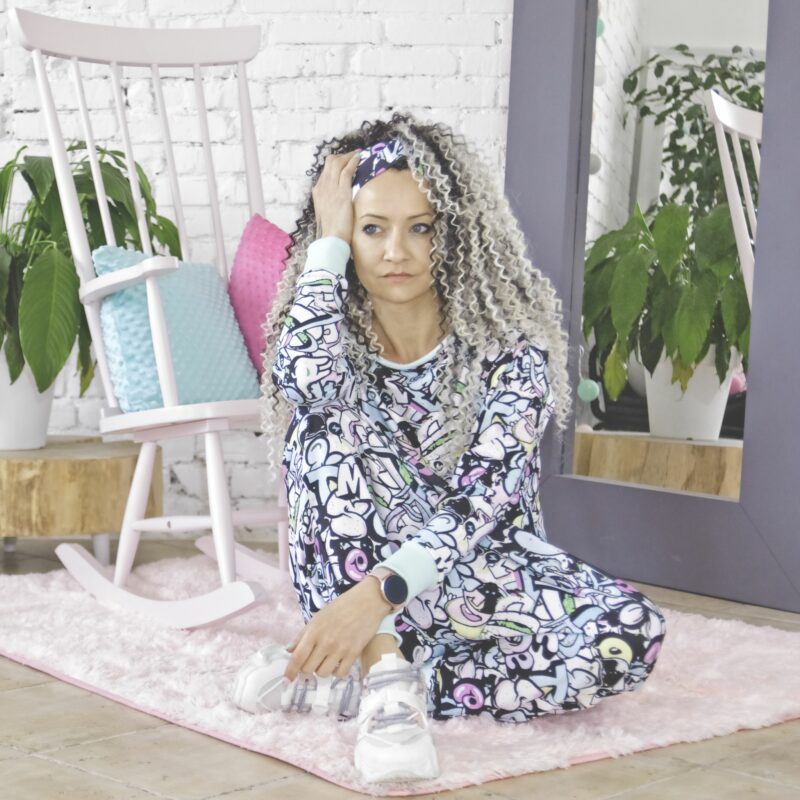 MUUkreacje moda damska, odzież szyta na wymiar z kolorowych autorskich printów