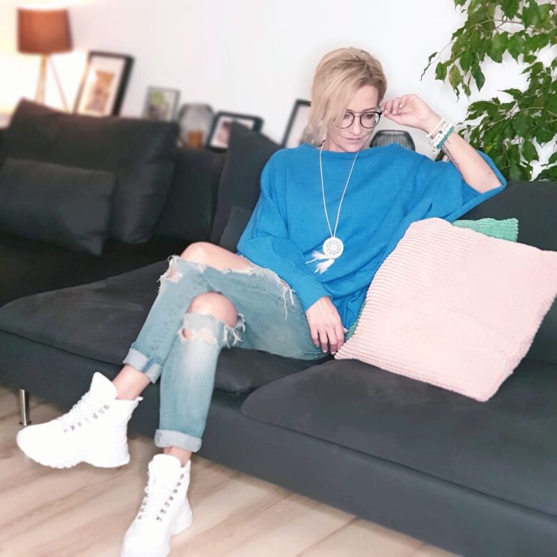 MUUkreacje moda damska, odzież szyta na wymiar z kolorowych autorskich printów