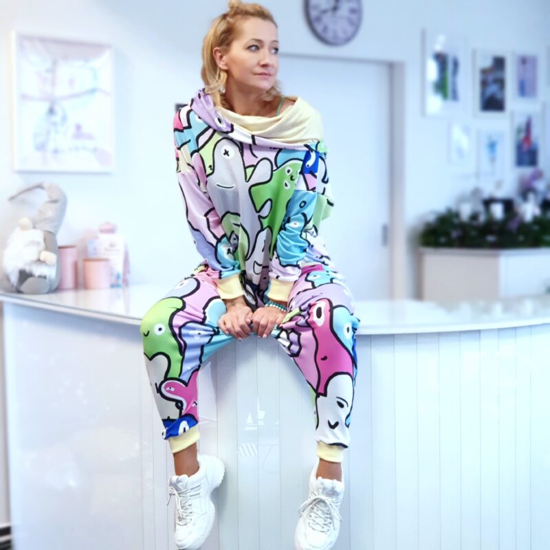 MUUkreacje moda damska, odzież szyta na wymiar z kolorowych autorskich printów