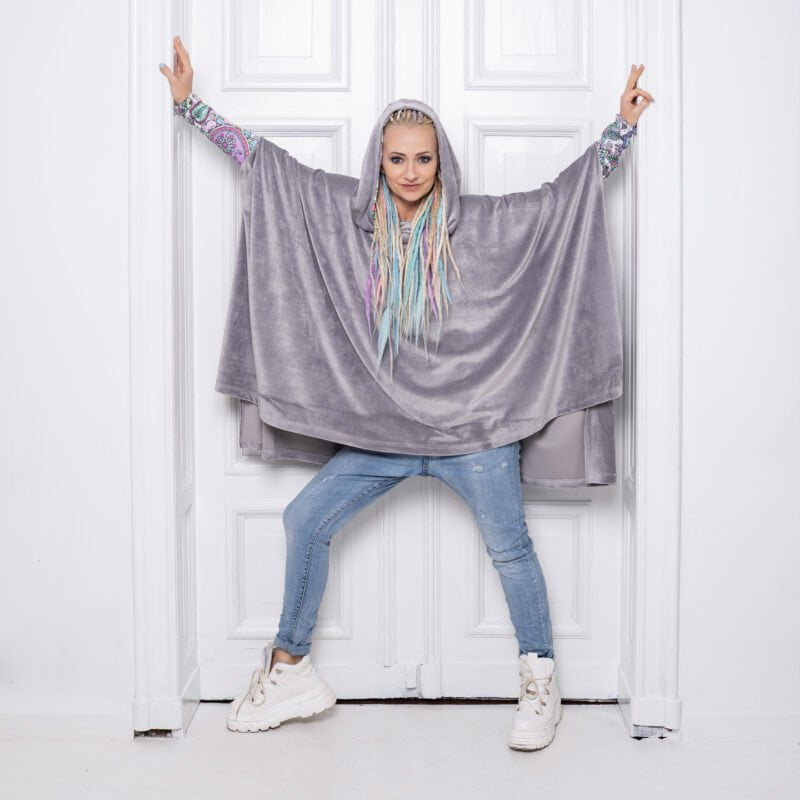 MUUkreacje moda damska, odzież szyta na wymiar z kolorowych autorskich printów