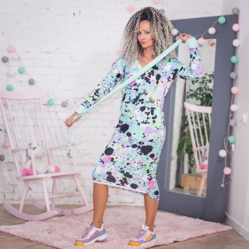 MUUkreacje moda damska, odzież szyta na wymiar z kolorowych autorskich printów