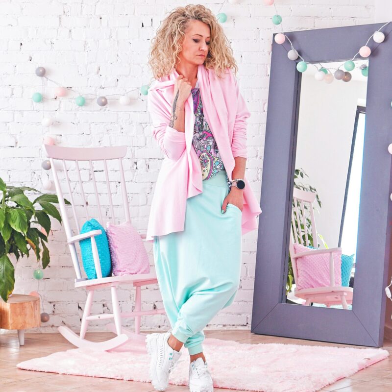 MUUkreacje moda damska, odzież szyta na wymiar z kolorowych autorskich printów