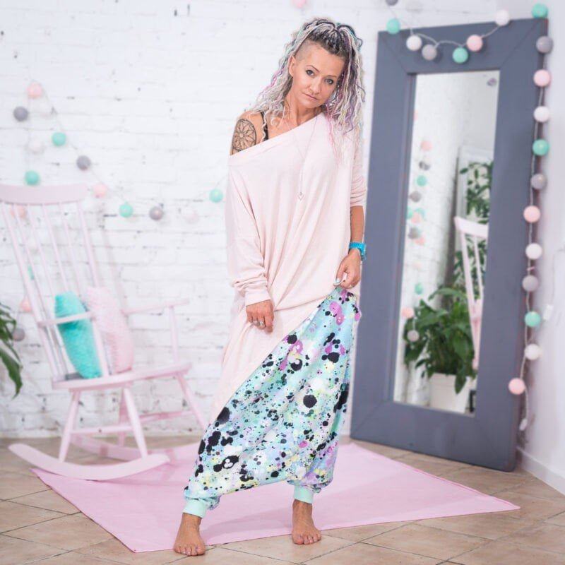 MUUkreacje moda damska, odzież szyta na wymiar z kolorowych autorskich printów