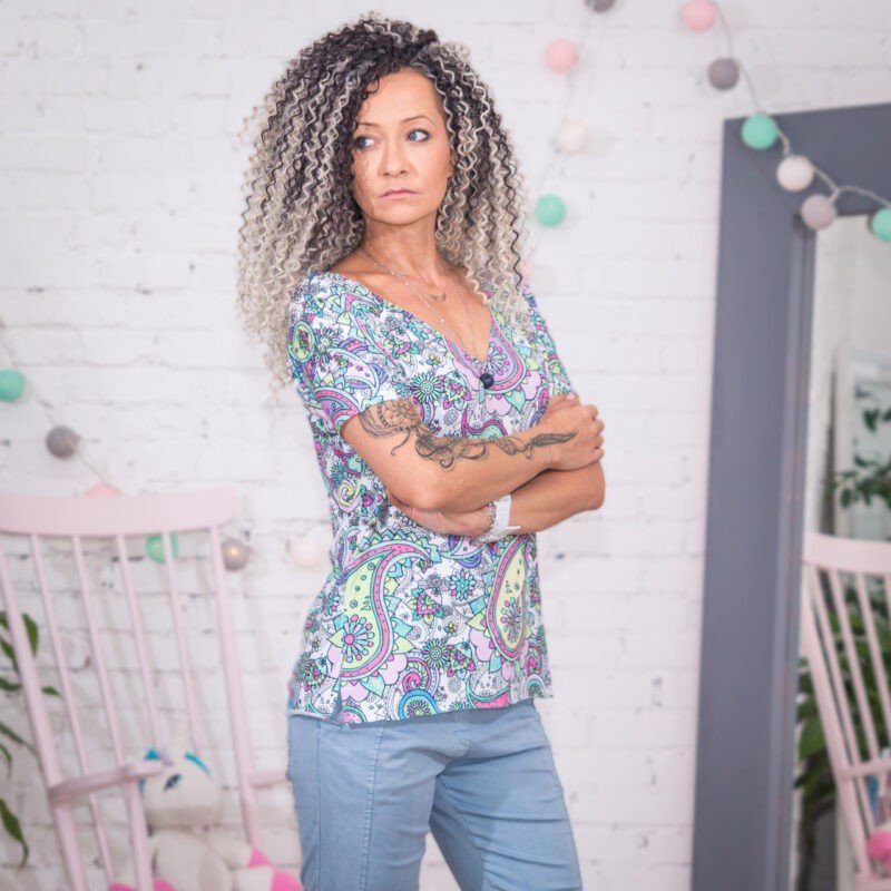 MUUkreacje moda damska, odzież szyta na wymiar z kolorowych autorskich printów