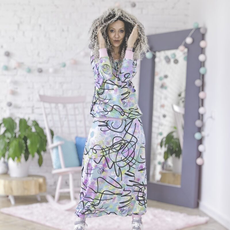 MUUkreacje moda damska, odzież szyta na wymiar z kolorowych autorskich printów