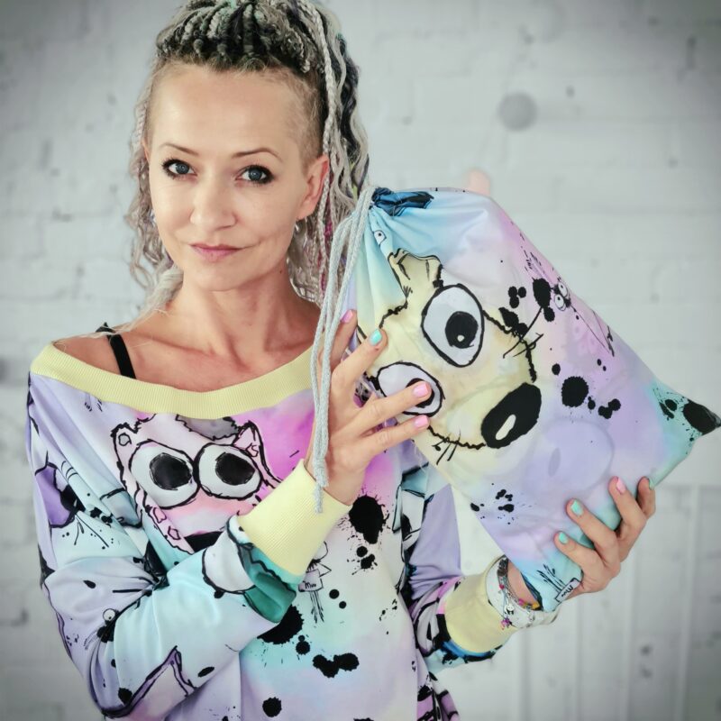 MUUkreacje moda damska, odzież szyta na wymiar z kolorowych autorskich printów