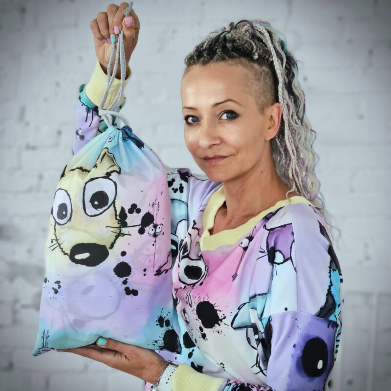 MUUkreacje moda damska, odzież szyta na wymiar z kolorowych autorskich printów