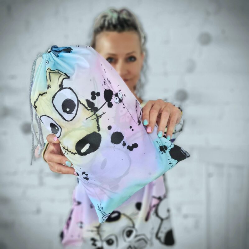 MUUkreacje moda damska, odzież szyta na wymiar z kolorowych autorskich printów