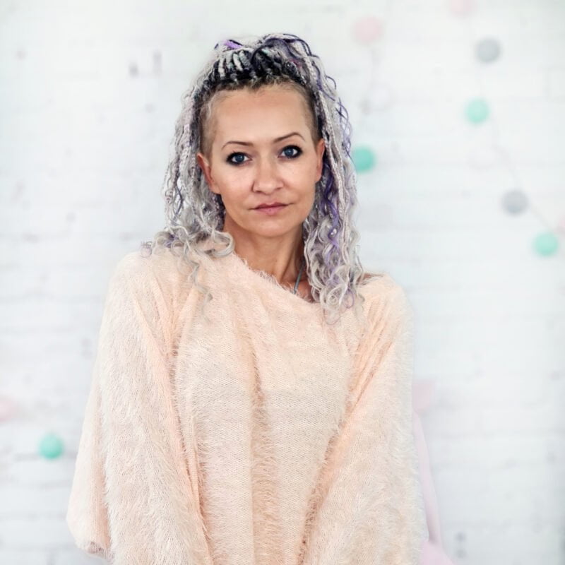 MUUkreacje moda damska, odzież szyta na wymiar z kolorowych autorskich printów