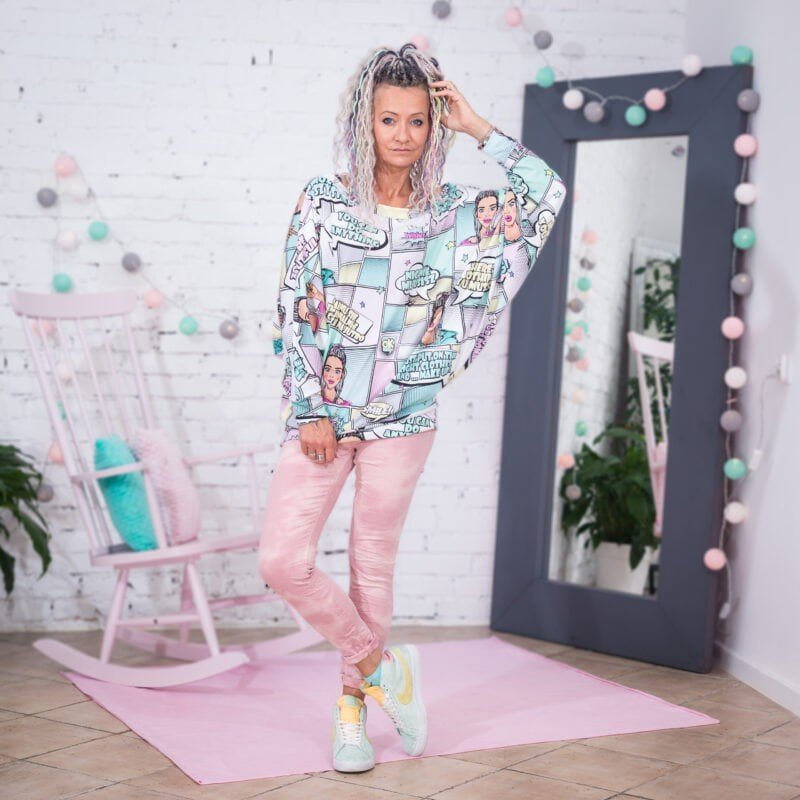 MUUkreacje moda damska, odzież szyta na wymiar z kolorowych autorskich printów