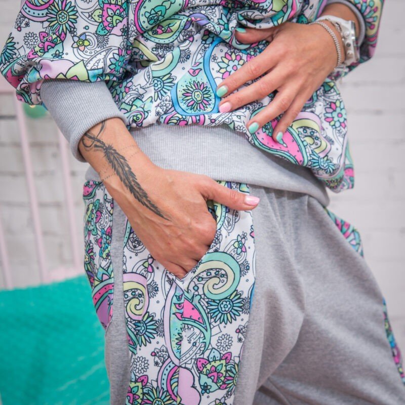 MUUkreacje moda damska, odzież szyta na wymiar z kolorowych autorskich printów