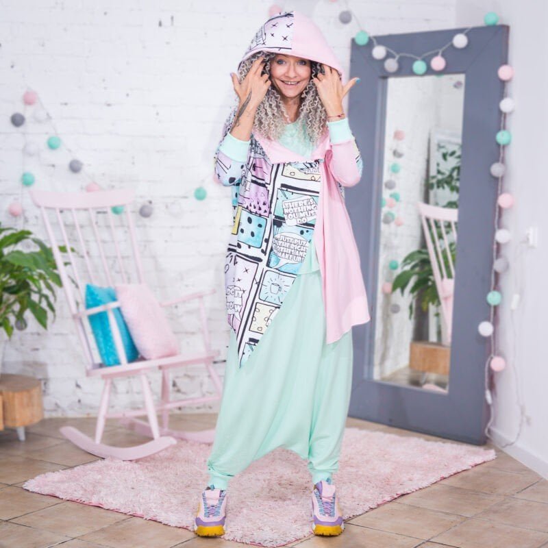 MUUkreacje moda damska, odzież szyta na wymiar z kolorowych autorskich printów