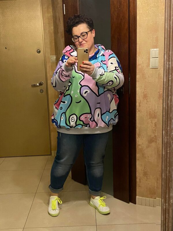 MUUkreacje moda damska, odzież szyta na wymiar z kolorowych autorskich printów