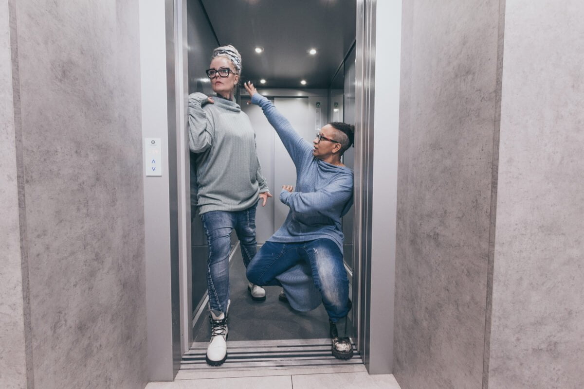 MUUkreacje moda damska, odzież szyta na wymiar z kolorowych autorskich printów