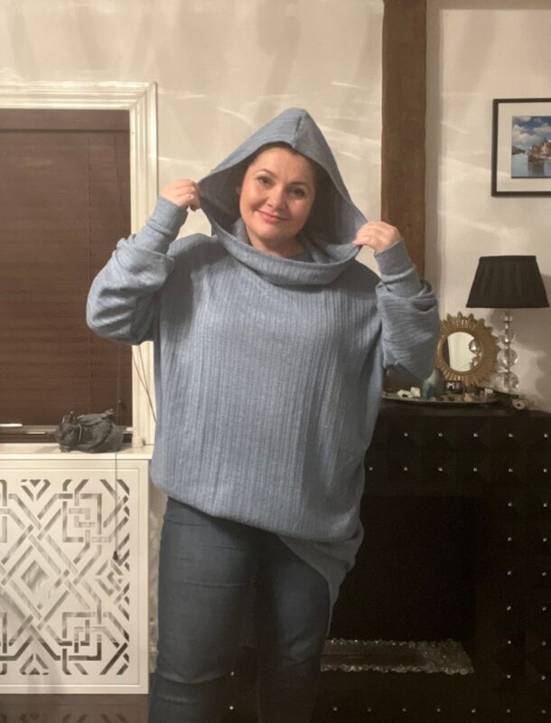 MUUkreacje moda damska, odzież szyta na wymiar z kolorowych autorskich printów