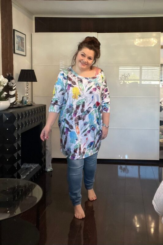 MUUkreacje moda damska, odzież szyta na wymiar z kolorowych autorskich printów