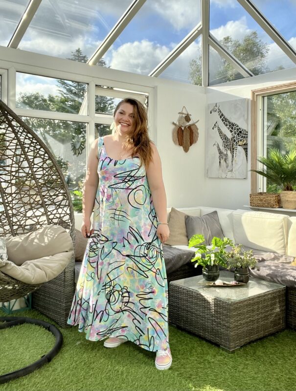 MUUkreacje moda damska, odzież szyta na wymiar z kolorowych autorskich printów