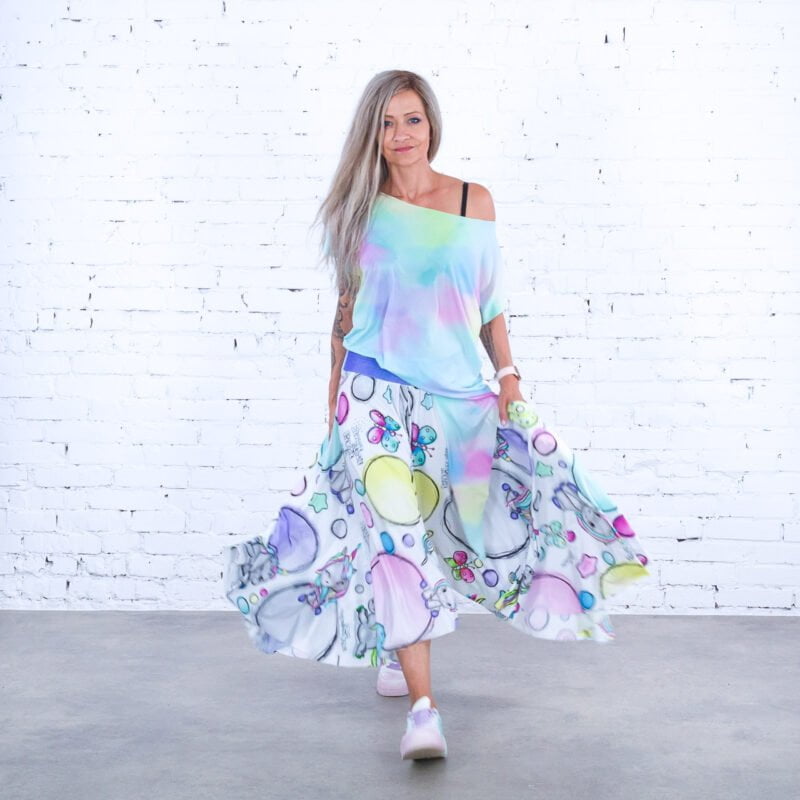 MUUkreacje moda damska, odzież szyta na wymiar z kolorowych autorskich printów