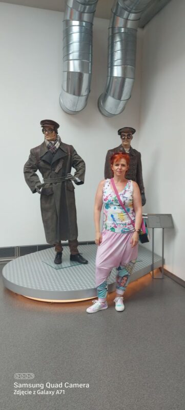 MUUkreacje moda damska, odzież szyta na wymiar z kolorowych autorskich printów