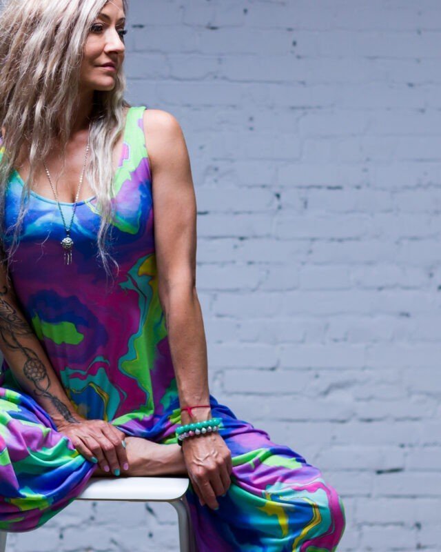 MUUkreacje moda damska, odzież szyta na wymiar z kolorowych autorskich printów