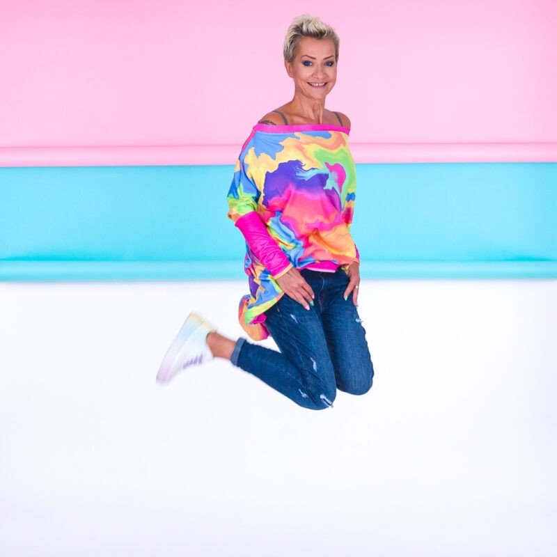 MUUkreacje moda damska, odzież szyta na wymiar z kolorowych autorskich printów