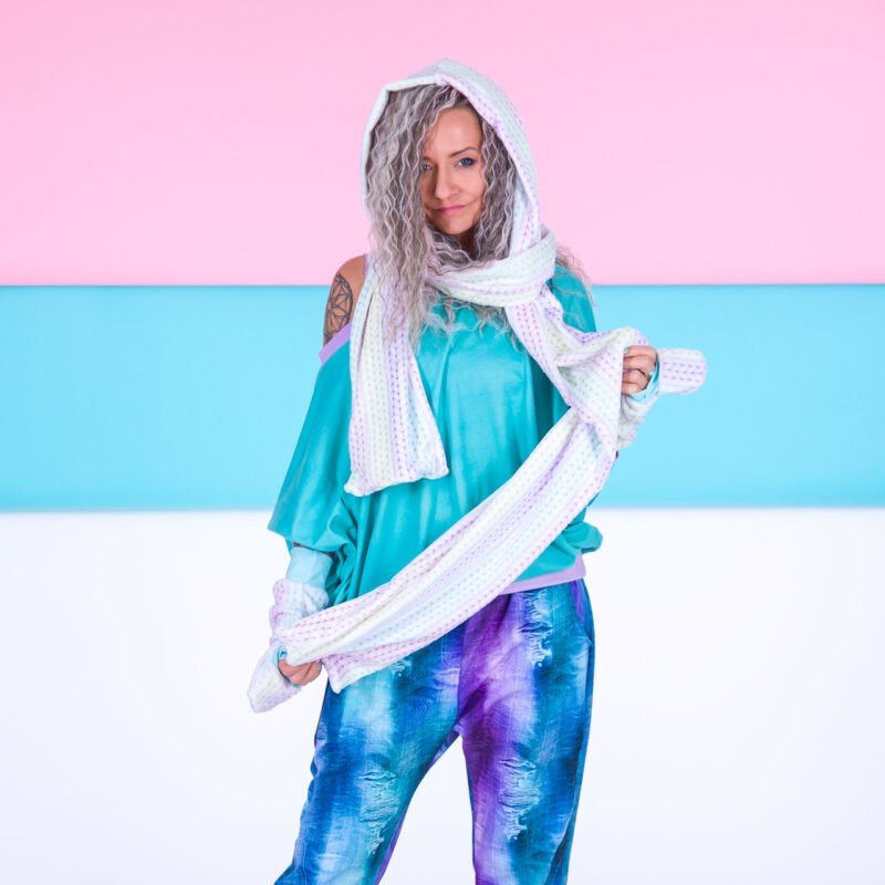 MUUkreacje moda damska, odzież szyta na wymiar z kolorowych autorskich printów