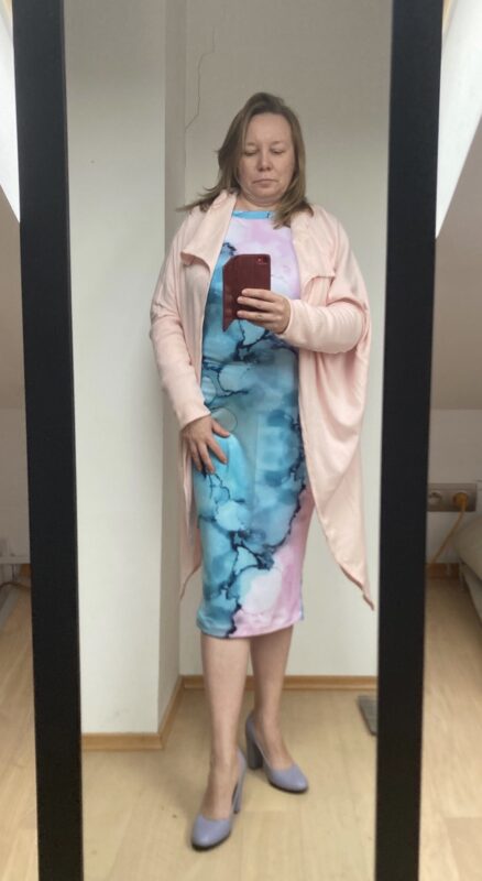 MUUkreacje moda damska, odzież szyta na wymiar z kolorowych autorskich printów