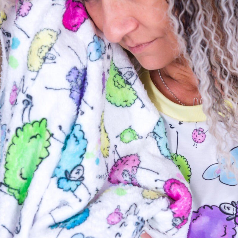 MUUkreacje moda damska, odzież szyta na wymiar z kolorowych autorskich printów