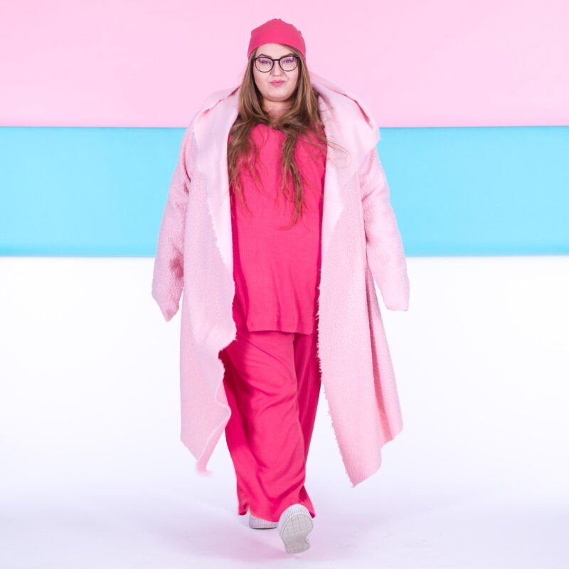 MUUkreacje moda damska, odzież szyta na wymiar z kolorowych autorskich printów