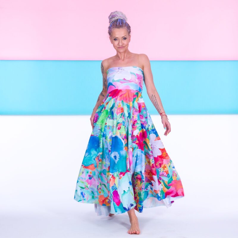 MUUkreacje moda damska, odzież szyta na wymiar z kolorowych autorskich printów