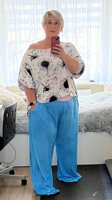 MUUkreacje moda damska, odzież szyta na wymiar z kolorowych autorskich printów