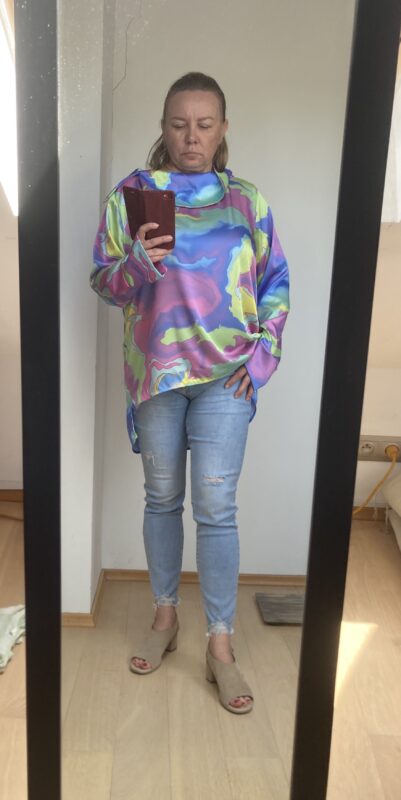 MUUkreacje moda damska, odzież szyta na wymiar z kolorowych autorskich printów