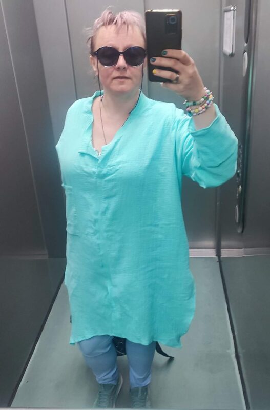 MUUkreacje moda damska, odzież szyta na wymiar z kolorowych autorskich printów