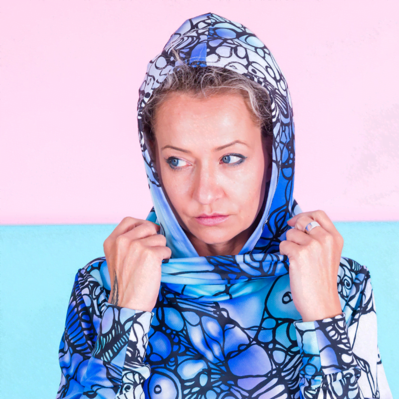 MUUkreacje moda damska, odzież szyta na wymiar z kolorowych autorskich printów