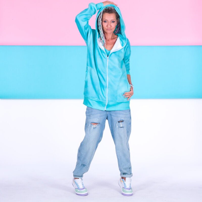 MUUkreacje moda damska, odzież szyta na wymiar z kolorowych autorskich printów