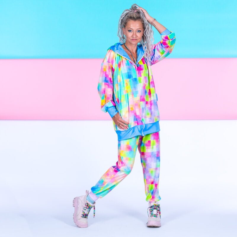 MUUkreacje moda damska, odzież szyta na wymiar z kolorowych autorskich printów