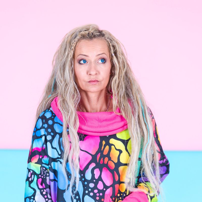 MUUkreacje moda damska, odzież szyta na wymiar z kolorowych autorskich printów