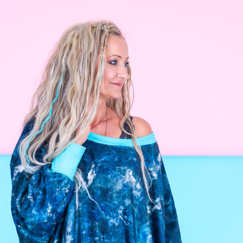 MUUkreacje moda damska, odzież szyta na wymiar z kolorowych autorskich printów