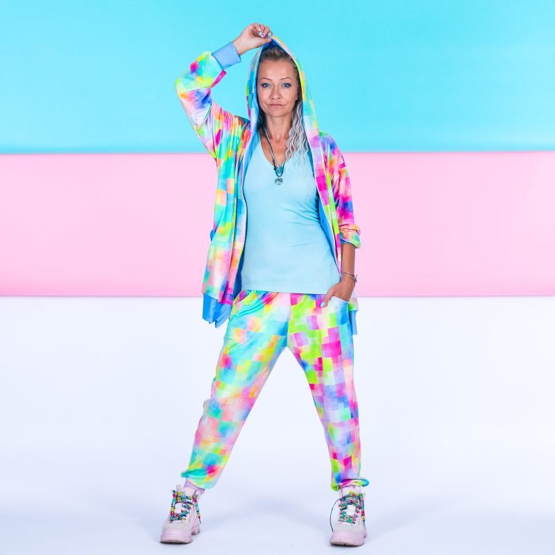 MUUkreacje moda damska, odzież szyta na wymiar z kolorowych autorskich printów