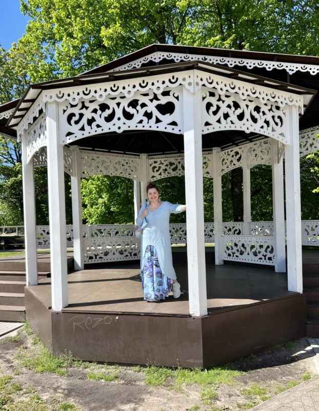 MUUkreacje moda damska, odzież szyta na wymiar z kolorowych autorskich printów