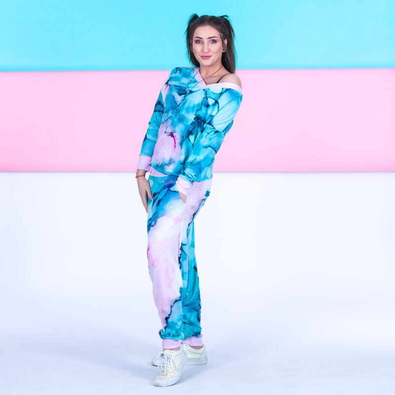 MUUkreacje moda damska, odzież szyta na wymiar z kolorowych autorskich printów