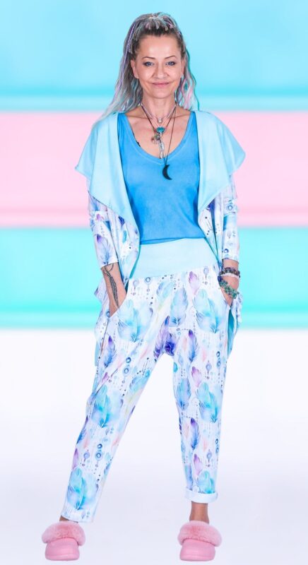 MUUkreacje moda damska, odzież szyta na wymiar z kolorowych autorskich printów