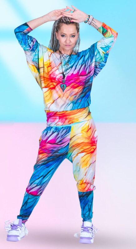 MUUkreacje moda damska, odzież szyta na wymiar z kolorowych autorskich printów