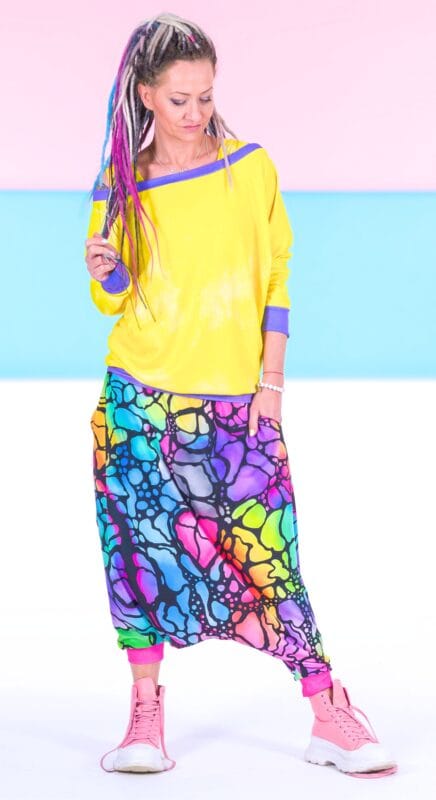 MUUkreacje moda damska, odzież szyta na wymiar z kolorowych autorskich printów