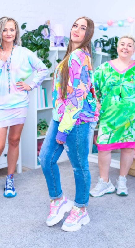 MUUkreacje moda damska, odzież szyta na wymiar z kolorowych autorskich printów